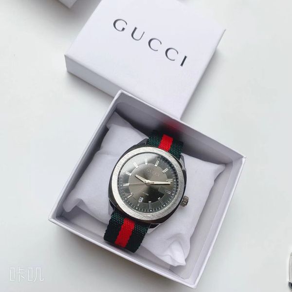 2019 new colorful nylon fashion dial men women luxury quartz gift watch male clock lady relogio montre with boxes, Slivery;brown
2019 new colorful nylon fashion dial men women luxury quartz gift watch male clock lady relogio montre with boxes, Slivery;brown