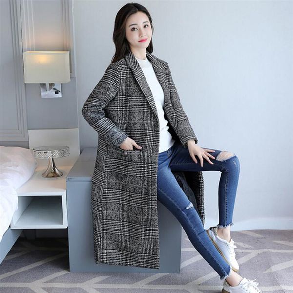 2019 autumn long coats plaid women loose vintage single button woolen coat women wool coat fashion winter stresswear, Black
2019 autumn long coats plaid women loose vintage single button woolen coat women wool coat fashion winter stresswear, Black