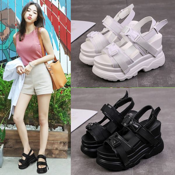 2019 spring new korean version of hong kong flavor retro wedge with wild women's shoes, Black
2019 spring new korean version of hong kong flavor retro wedge with wild women's shoes, Black