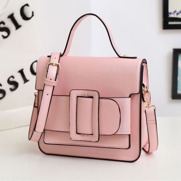 2020 new women's shoulder bag fashion ladies handbag messenger bag fashion belt square buckle decoration hit small square
2020 new women's shoulder bag fashion ladies handbag messenger bag fashion belt square buckle decoration hit small square