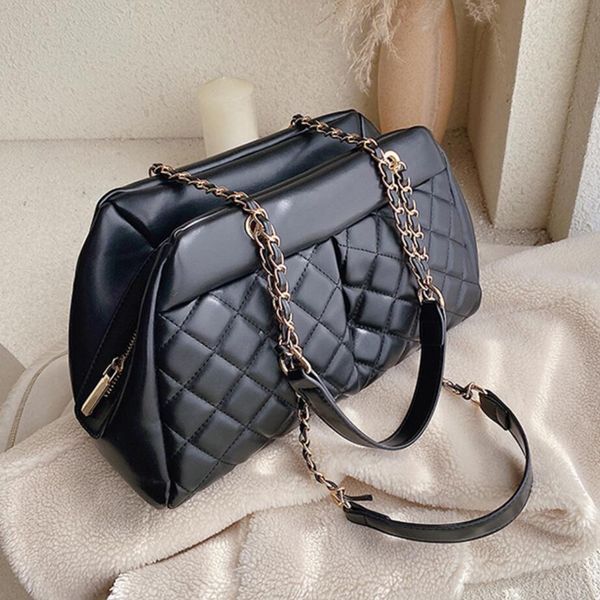european fashion female large tote bag 2019 new quality leather women's designer handbag large capacity shoulder messenger bag
european fashion female large tote bag 2019 new quality leather women's designer handbag large capacity shoulder messenger bag