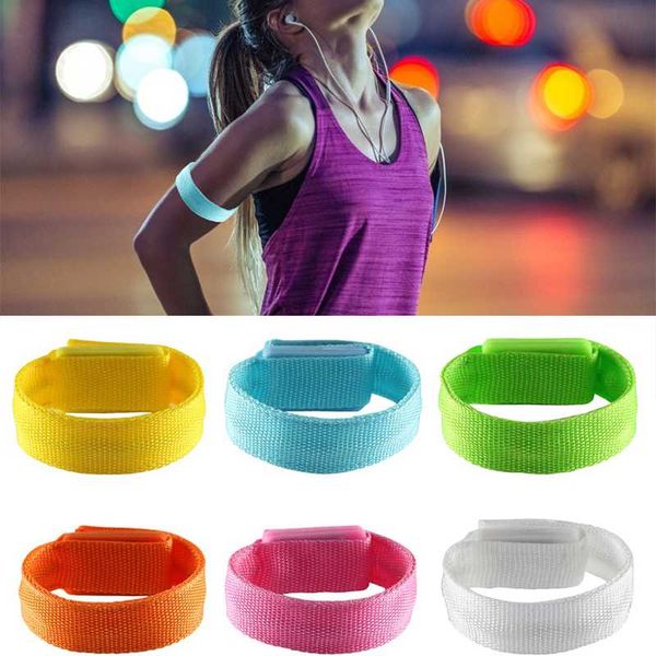 sports led light armband night outdoor running bike cycling arm leg wrist warning band bracelet safety belt supplies, Black
sports led light armband night outdoor running bike cycling arm leg wrist warning band bracelet safety belt supplies, Black