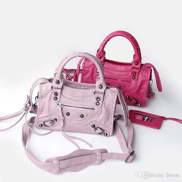 wholesale women's motorcycle totes retro big gold nail locomotive bag women shoulder messenger crossbody leather shoulder bag b996
wholesale women's motorcycle totes retro big gold nail locomotive bag women shoulder messenger crossbody leather shoulder bag b996