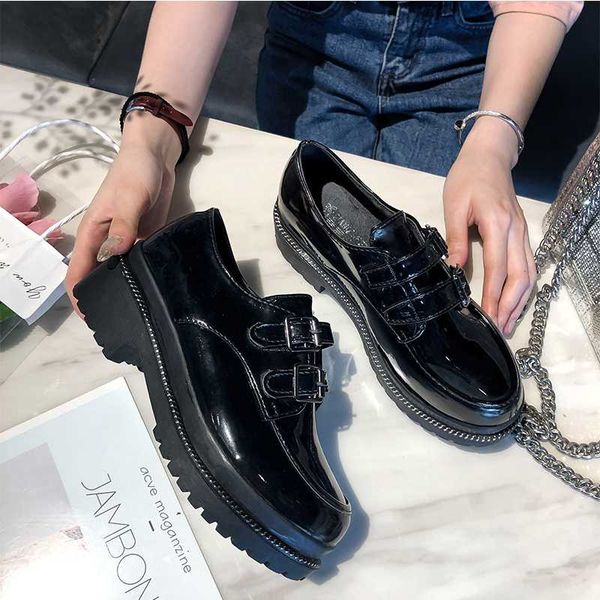 vintage black leather flats shoes women platform high heels shoes oxford women loafers boat comfort 2020 summer autumn
vintage black leather flats shoes women platform high heels shoes oxford women loafers boat comfort 2020 summer autumn