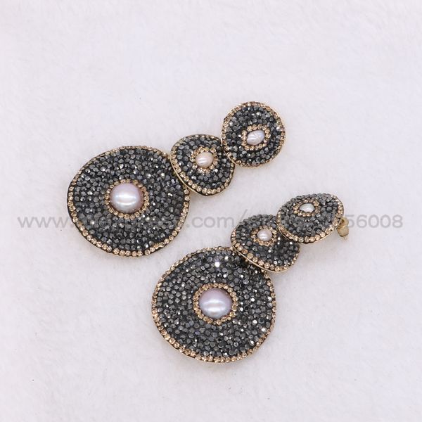 wholesale 3 round earrings with small pearl black round beads blingbling dangle earrings drop earrings gems stone jewelry 1186, Silver
wholesale 3 round earrings with small pearl black round beads blingbling dangle earrings drop earrings gems stone jewelry 1186, Silver