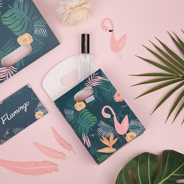 10 pcs/lot wedding cartoon paper gift bag multiple size colorful buckle candy cordless packaging bag flamingo creative flip
10 pcs/lot wedding cartoon paper gift bag multiple size colorful buckle candy cordless packaging bag flamingo creative flip