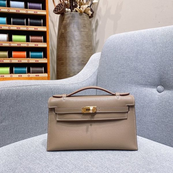 2020 new latest women's evening bags luxury retro design fashion flip flap girl hand bag classic luxury party high quality
2020 new latest women's evening bags luxury retro design fashion flip flap girl hand bag classic luxury party high quality