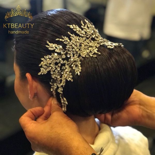 горный хрусталь серебро на заказ большой тиара handmad мода hairband royal свадебная туалетная корона аксессуар женщины ювелирные изделия j1, Golden;white
горный хрусталь серебро на заказ большой тиара handmad мода hairband royal свадебная туалетная корона аксессуар женщины ювелирные изделия j1, Golden;white