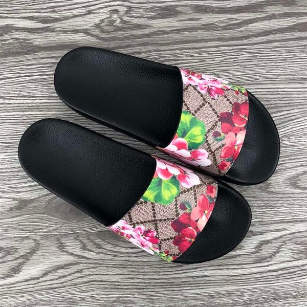 2021 men women slipper summer fashion flowers floral brocade rubber wide flat slide beach causal sandals flip flops283w, Black
2021 men women slipper summer fashion flowers floral brocade rubber wide flat slide beach causal sandals flip flops283w, Black