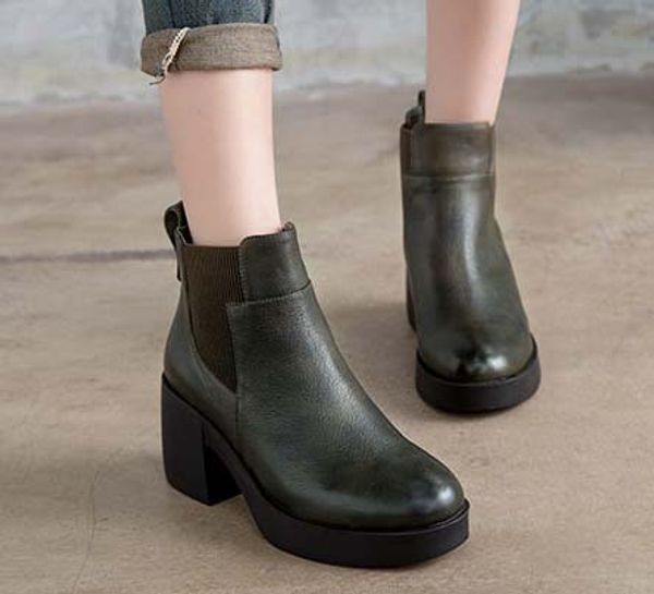 2019 short boots in autumn and winter leather laces for and women shoes with designer fashion martin boots casual sports shoes z15, Black
2019 short boots in autumn and winter leather laces for and women shoes with designer fashion martin boots casual sports shoes z15, Black