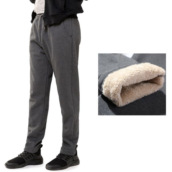 men 2019 winter thickened keep warm running sport pants wool lining fitness jogging outdoor sports pants male gym training, Black;blue
men 2019 winter thickened keep warm running sport pants wool lining fitness jogging outdoor sports pants male gym training, Black;blue