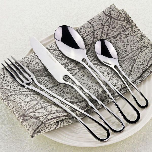 new design exquisite western silver dinner tableware set kit stainless steel cutlery kitchen dinnerware hollow teaspoon fork knife
new design exquisite western silver dinner tableware set kit stainless steel cutlery kitchen dinnerware hollow teaspoon fork knife