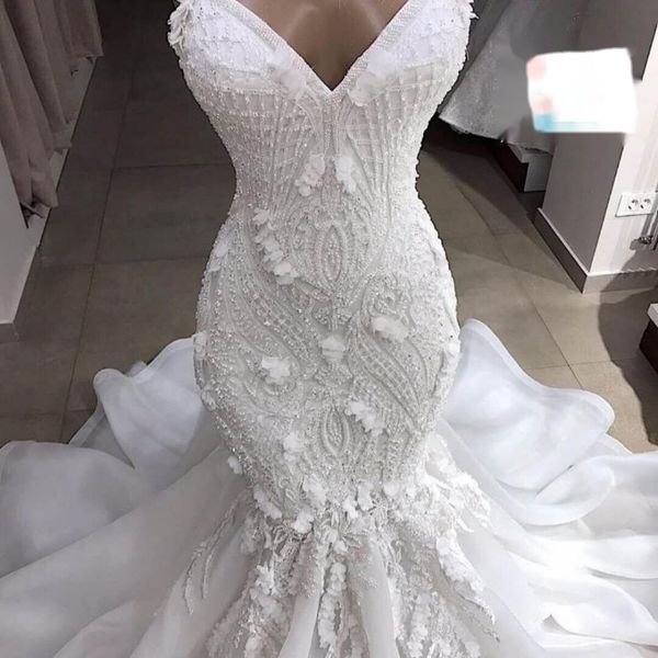 luxury mermaid wedding dresses with spaghetti straps major beadings bridal dress with appliques ruffles wedding vestido de novia, White
luxury mermaid wedding dresses with spaghetti straps major beadings bridal dress with appliques ruffles wedding vestido de novia, White