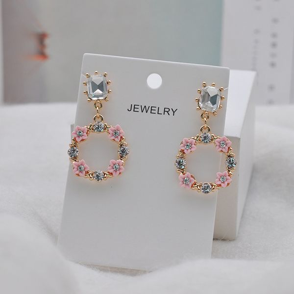 korean fashion personality jewelry temperament flower rhinestone pendant earrings long round popular exaggerated earrings, Silver
korean fashion personality jewelry temperament flower rhinestone pendant earrings long round popular exaggerated earrings, Silver