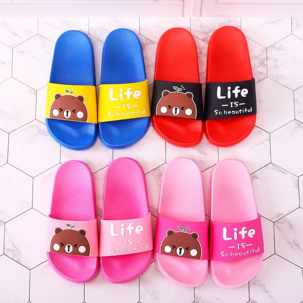 boys girls home slippers kids cute cartoon bear flip flops toddler indoor slippers children non-slip beach shoes zapatillas t200507, Black;red
boys girls home slippers kids cute cartoon bear flip flops toddler indoor slippers children non-slip beach shoes zapatillas t200507, Black;red