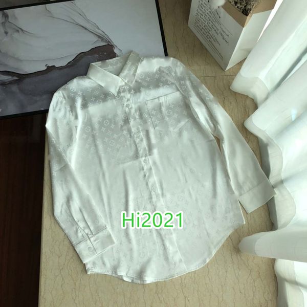 high end women girl casual silk shirt all over monogram letter jacquard single breasted pocket blouse 2020 fashion design loose shirts, White
high end women girl casual silk shirt all over monogram letter jacquard single breasted pocket blouse 2020 fashion design loose shirts, White