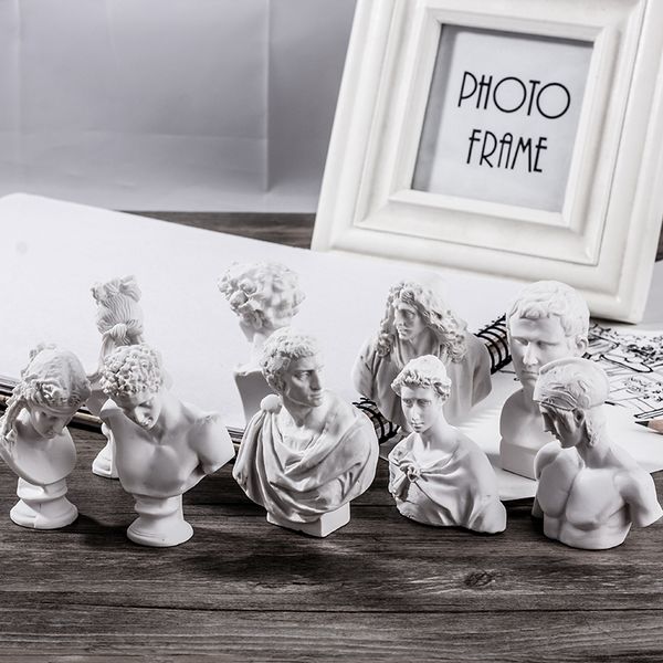 gift sets dainayw 10pcs sketch avatar plaster model 5-8cm resin mini character for decoration practice art painting supplies
gift sets dainayw 10pcs sketch avatar plaster model 5-8cm resin mini character for decoration practice art painting supplies