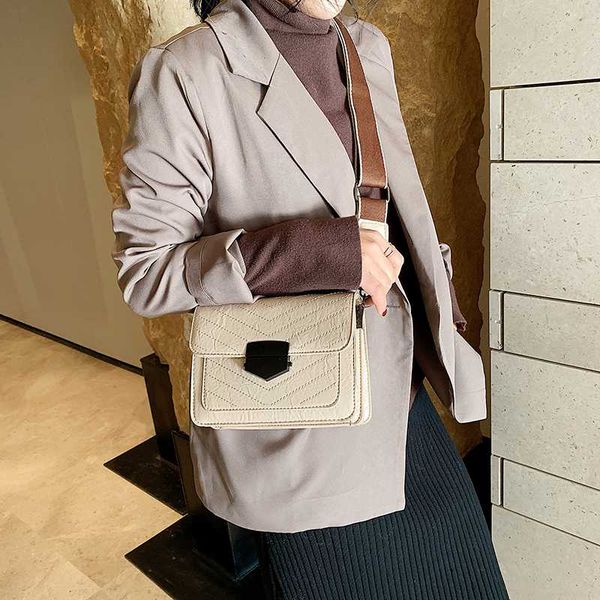 shoulder bags 2021 mini crossbody women fashion ins ultra fire retro wide strap messenger bag purse simple style handbags
shoulder bags 2021 mini crossbody women fashion ins ultra fire retro wide strap messenger bag purse simple style handbags