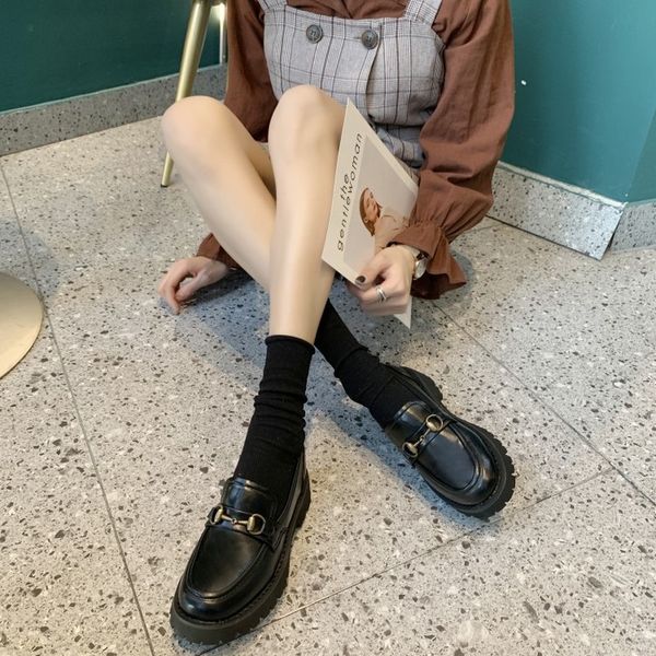 fashion small leather shoes windproof art fresh round head casual shoes student flat mujer chaussure femme j14-82, Black
fashion small leather shoes windproof art fresh round head casual shoes student flat mujer chaussure femme j14-82, Black