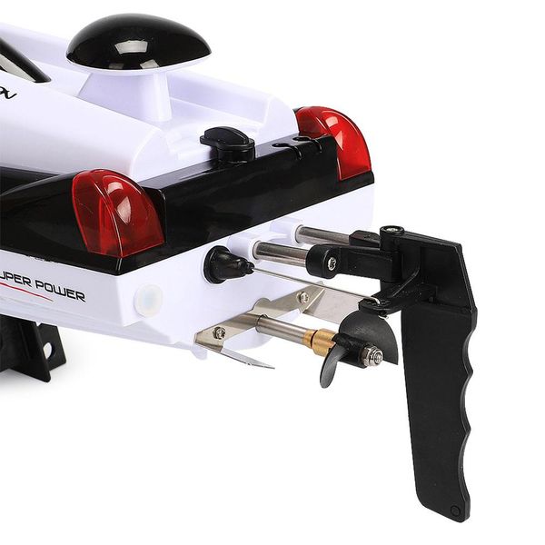 hobbylane 2.4g high speed reaches 35km/h boat fast ship with remote control and cooling water system
hobbylane 2.4g high speed reaches 35km/h boat fast ship with remote control and cooling water system
