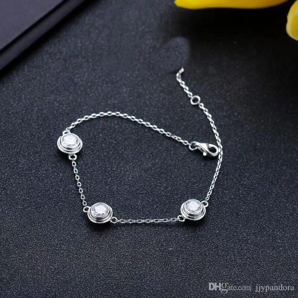 2019 bracelet original 925 sterling silver with iconic screw design and elegant style to witness your perfect love, Black
2019 bracelet original 925 sterling silver with iconic screw design and elegant style to witness your perfect love, Black