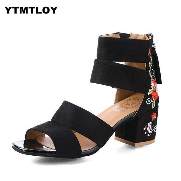 2019 brand elegant women high heels pumps super high heel women's banquet waterproof platform toe sandals gladiator heels y200405, Black
2019 brand elegant women high heels pumps super high heel women's banquet waterproof platform toe sandals gladiator heels y200405, Black