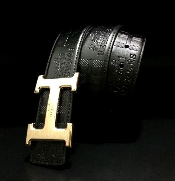 2020 luxury belts mens woman famous belt brand casual letters logo smooth buckle fashion belt 781, Black;brown
2020 luxury belts mens woman famous belt brand casual letters logo smooth buckle fashion belt 781, Black;brown