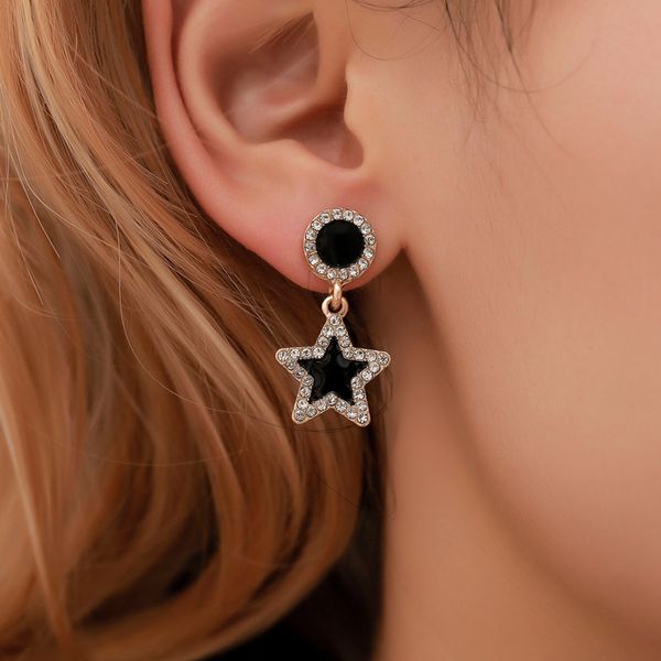 20pcs/lot korean new five pointed star earrings circle square geometric ear drop women diamond alloy dangle earring jewelry wholesale, Silver
20pcs/lot korean new five pointed star earrings circle square geometric ear drop women diamond alloy dangle earring jewelry wholesale, Silver