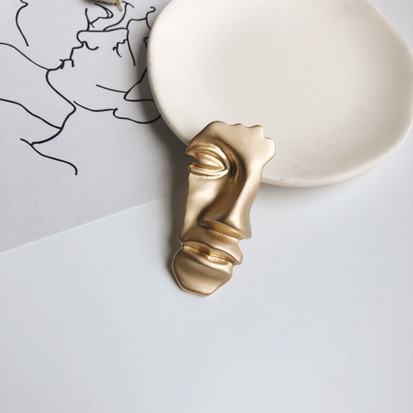2019 new wild abstract art half face brooch luxury designer brooches pins gold-plated art brooch jewelry