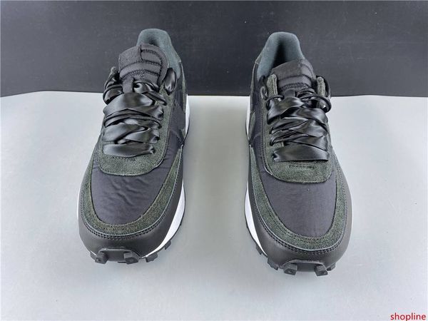 with 2020 mens and womens running shoes sneakers sacai waffle daybreak designer shoes white black bv0073-101 size us5.5-12 
with 2020 mens and womens running shoes sneakers sacai waffle daybreak designer shoes white black bv0073-101 size us5.5-12