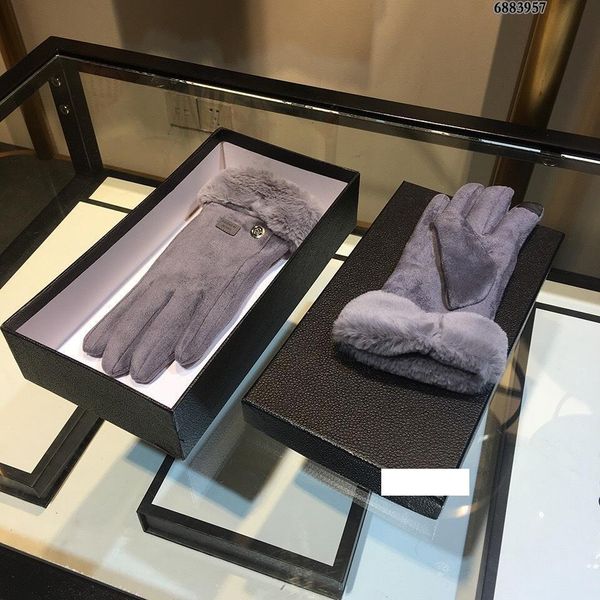 windproof winter fashion women plus velvet warm riding snow skiing five finger gloves gloves, Blue;gray
windproof winter fashion women plus velvet warm riding snow skiing five finger gloves gloves, Blue;gray