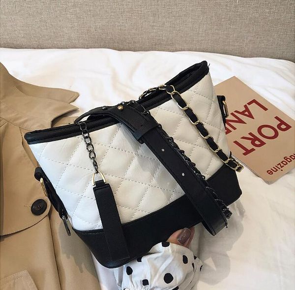 2020 bucket bag crossbody shoulder bags women fashion check handbag ladies gift bag high quality
2020 bucket bag crossbody shoulder bags women fashion check handbag ladies gift bag high quality