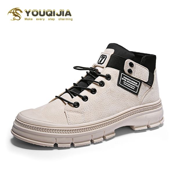 winter shoes men winter plus velvet men's shoes high boots tooling boots in the tide men's casual, Black
winter shoes men winter plus velvet men's shoes high boots tooling boots in the tide men's casual, Black