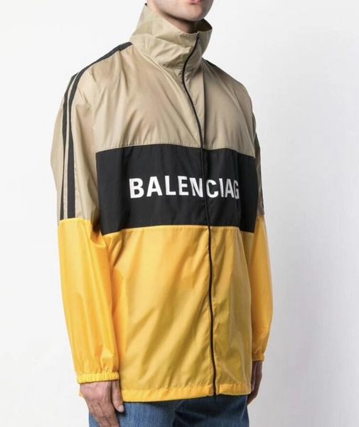 Men de igner jacket patchwork un creen thin coat fear of god windbreaker jacket men and women hip hop ape ba eball jacket
Men de igner jacket patchwork un creen thin coat fear of god windbreaker jacket men and women hip hop ape ba eball jacket