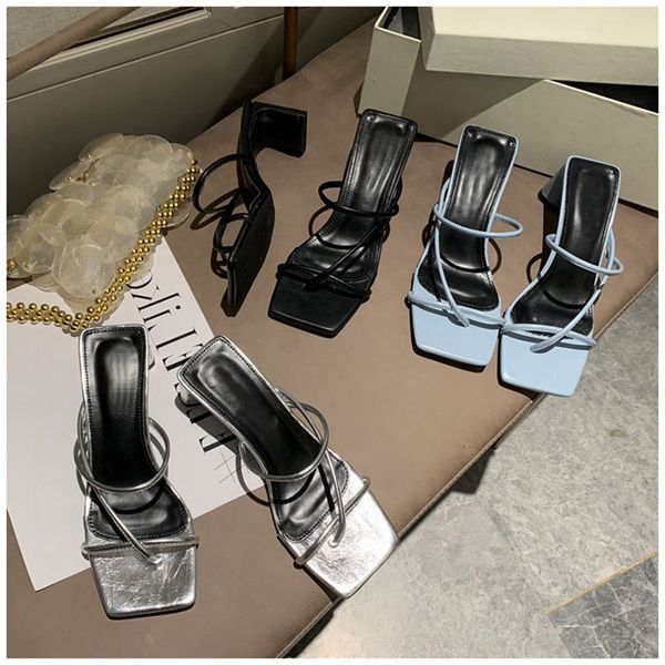2020 summer women slipper square high heel slides female peep toe sandal vacation flip flops mujer shoes, Black
2020 summer women slipper square high heel slides female peep toe sandal vacation flip flops mujer shoes, Black