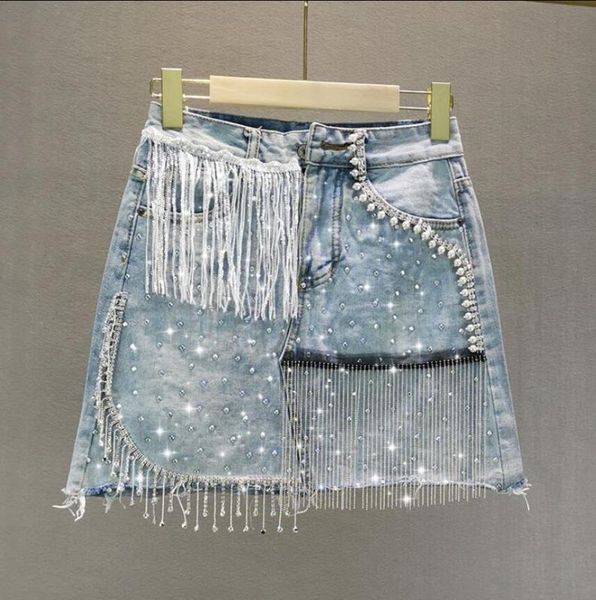тяжелое rhinestone кисточка a- линия mini denim юбка женский 2020 лето высокой талии тонкого жан юбка юп r992, Black
тяжелое rhinestone кисточка a- линия mini denim юбка женский 2020 лето высокой талии тонкого жан юбка юп r992, Black