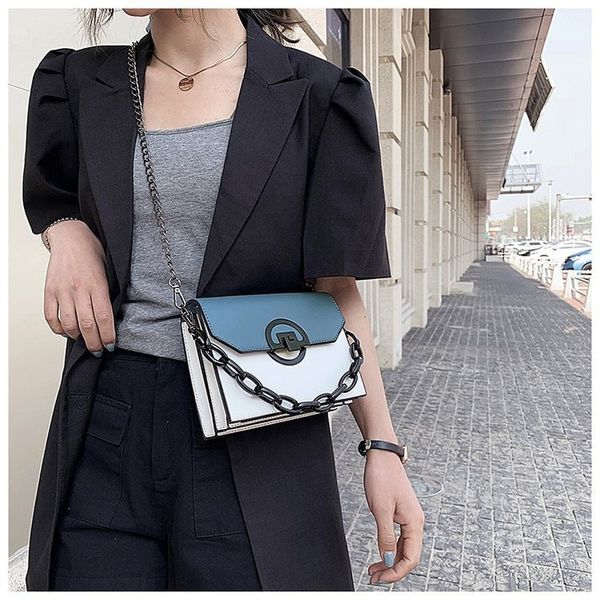 2020 new women's shoulder bag korean version of the simple ladies messenger bag fashion casual ladies small square
2020 new women's shoulder bag korean version of the simple ladies messenger bag fashion casual ladies small square