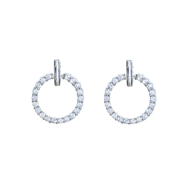 korean version of the stylish simplicity s925 sterling silver circle diamond earrings hypoallergenic earrings wild female, Golden;silver
korean version of the stylish simplicity s925 sterling silver circle diamond earrings hypoallergenic earrings wild female, Golden;silver