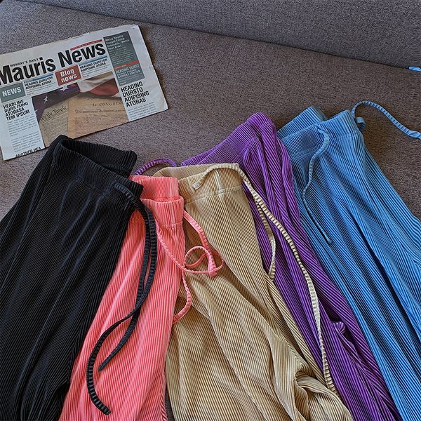 women's trousers 2020 summer new korean version of the straight straight was thin high waist elastic sagging casual pants, Black;white
women's trousers 2020 summer new korean version of the straight straight was thin high waist elastic sagging casual pants, Black;white