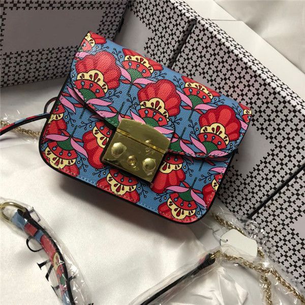 new girls fashion leather messenger bag ladies printed chain shoulder bag small red cartoon leisure small square bag
new girls fashion leather messenger bag ladies printed chain shoulder bag small red cartoon leisure small square bag