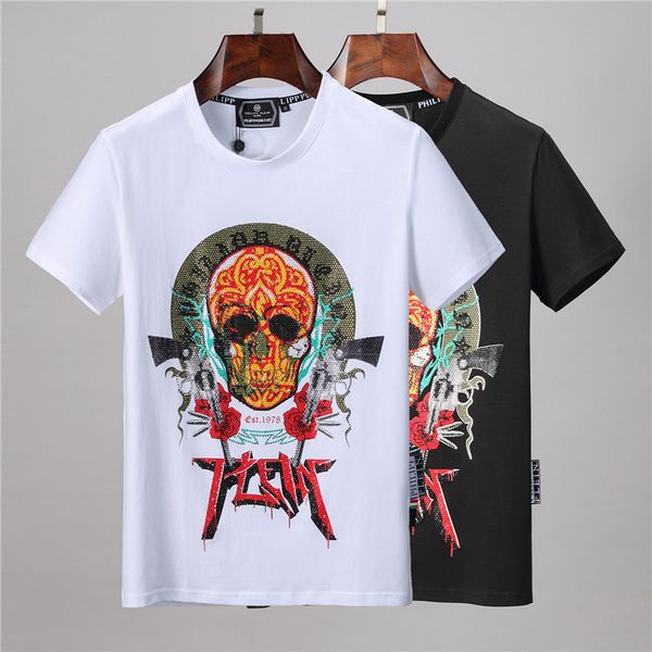 evil skull design men women ladies masquerade wreath hook skull t-shirt bones men clothes t-shirt, White;black
evil skull design men women ladies masquerade wreath hook skull t-shirt bones men clothes t-shirt, White;black