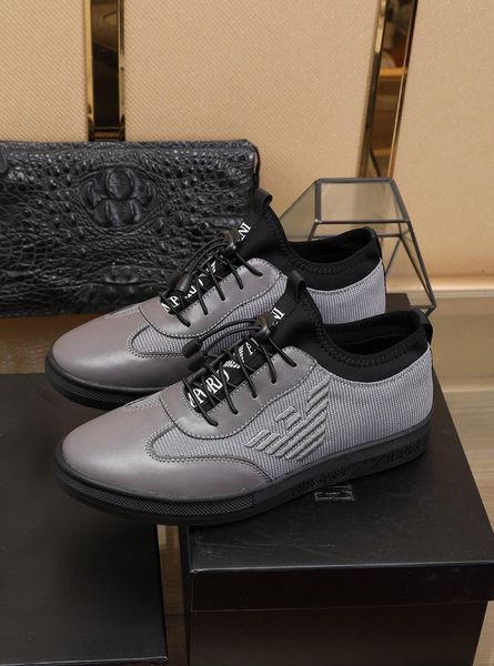 2020 casual men's shoes fashion trend fly woven cow leather shoes leather sneakers made of sheepskin with original box, Blue;gray
2020 casual men's shoes fashion trend fly woven cow leather shoes leather sneakers made of sheepskin with original box, Blue;gray