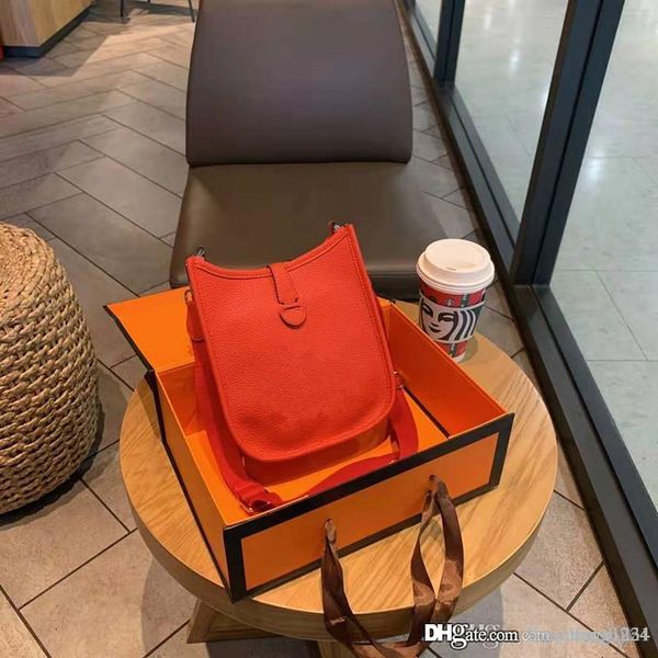 the new cow genuine leather handbag mini fashion one shoulder bags his hollow out bucket bag nuzhen women girls a designer shoulder bag
the new cow genuine leather handbag mini fashion one shoulder bags his hollow out bucket bag nuzhen women girls a designer shoulder bag
