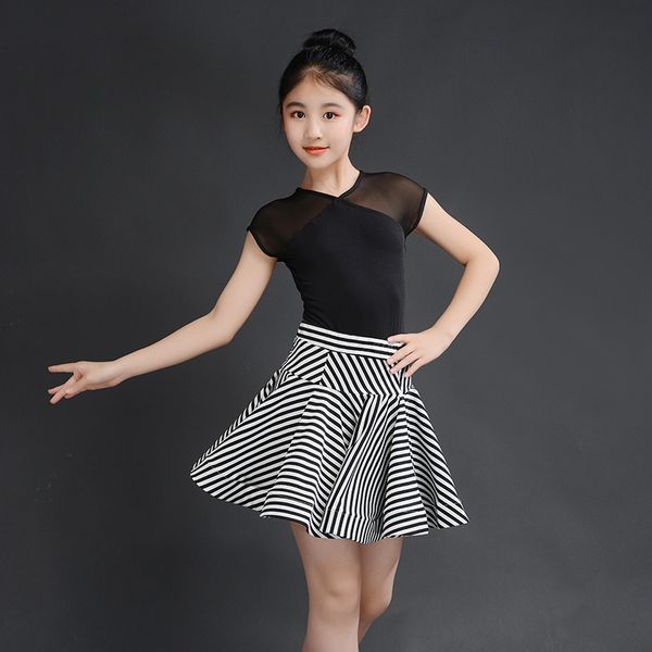 1set/lot children stripe latin dress bodysuit and skirt girl performance dancing costumes, Black;red
1set/lot children stripe latin dress bodysuit and skirt girl performance dancing costumes, Black;red