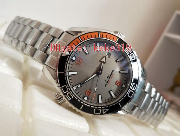 asian automatic mechanical stainless steel men's watch automatic date and hour hand display 43.5mm coaxial 600m 215.90.44.21.99.001, Slivery;brown
asian automatic mechanical stainless steel men's watch automatic date and hour hand display 43.5mm coaxial 600m 215.90.44.21.99.001, Slivery;brown