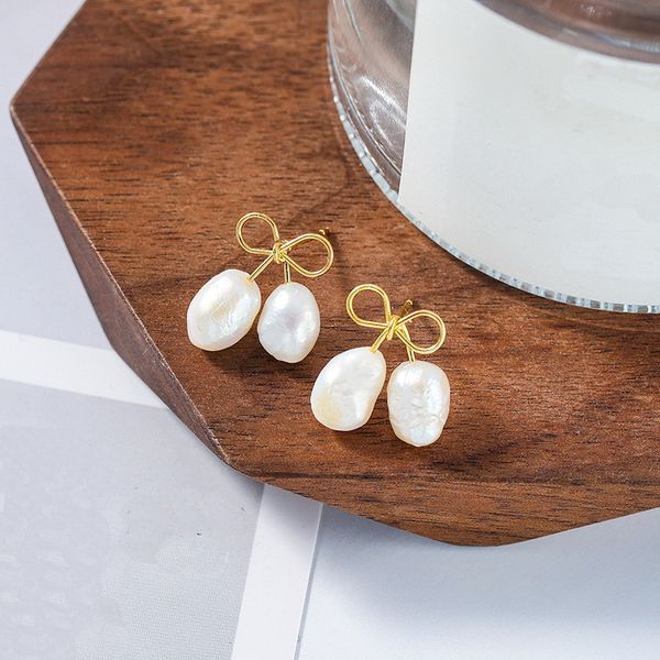 baroque irregular pearl stud earrings women wedding party fashion jewelry gold color bow-knot earings small fresh accessories, Golden;silver
baroque irregular pearl stud earrings women wedding party fashion jewelry gold color bow-knot earings small fresh accessories, Golden;silver