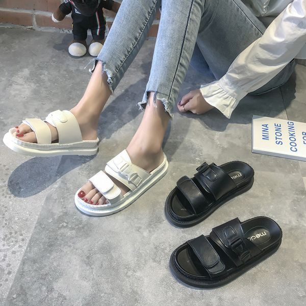 beach shoes slippers flat slipers women slides platform low fashion sabot 2020 soft luxury rubber basic rome pu slippers casual, Black
beach shoes slippers flat slipers women slides platform low fashion sabot 2020 soft luxury rubber basic rome pu slippers casual, Black
