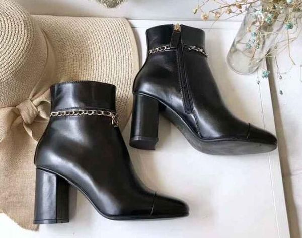 Brand name women ankle waterproof chain high heel 8cm autumn winter boot cow leather hoe ize 35 41
Brand name women ankle waterproof chain high heel 8cm autumn winter boot cow leather hoe ize 35 41