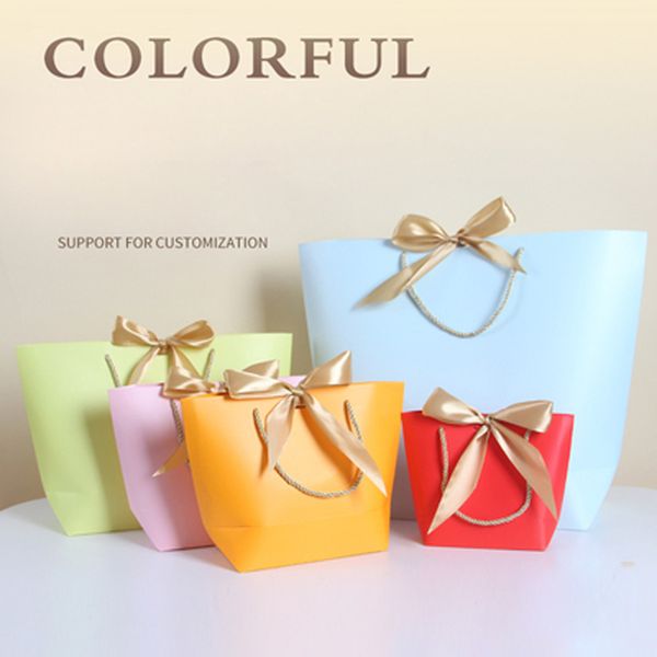 10pcs a set high-end bags, gift bags, custom-made garment makeup shopping kraft paper tote paper bags
10pcs a set high-end bags, gift bags, custom-made garment makeup shopping kraft paper tote paper bags