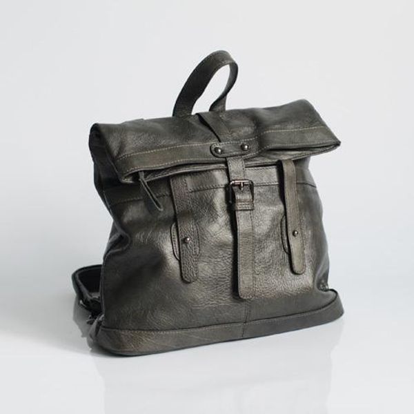 belle2019 leisure leather genuine time woman manual head layer cowhide both shoulders backpack school wind single shoulder package
belle2019 leisure leather genuine time woman manual head layer cowhide both shoulders backpack school wind single shoulder package